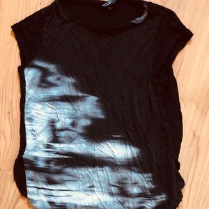 Acid wash cap sleeve t-shirt